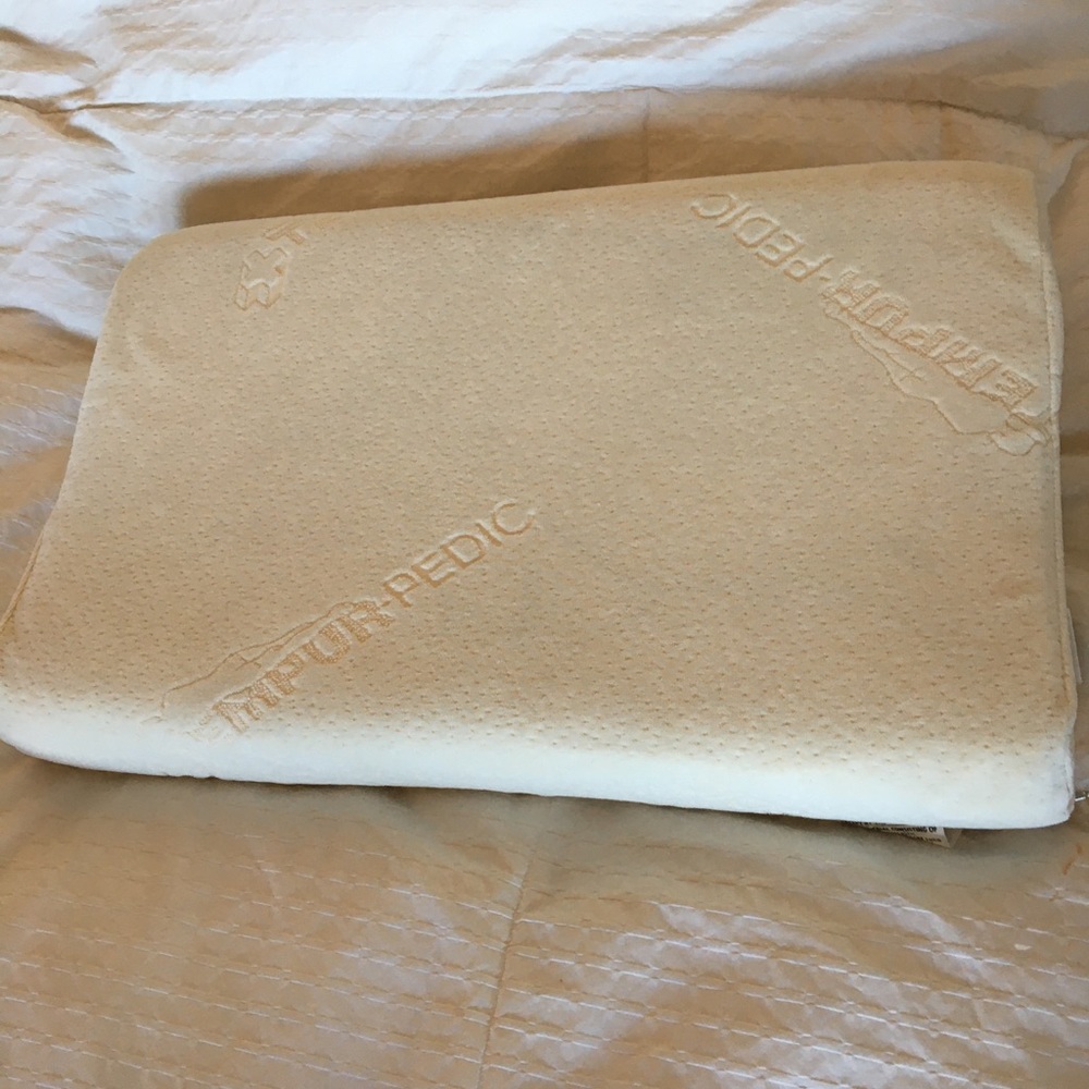 Tempurpedic contour neck pillow